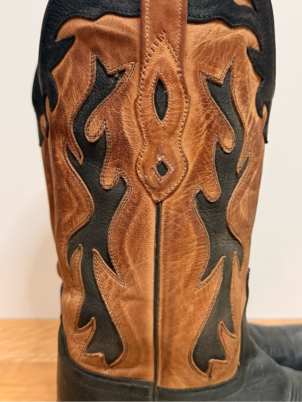 Old West Black and Brown Leather Boots - Picture 3 of 12